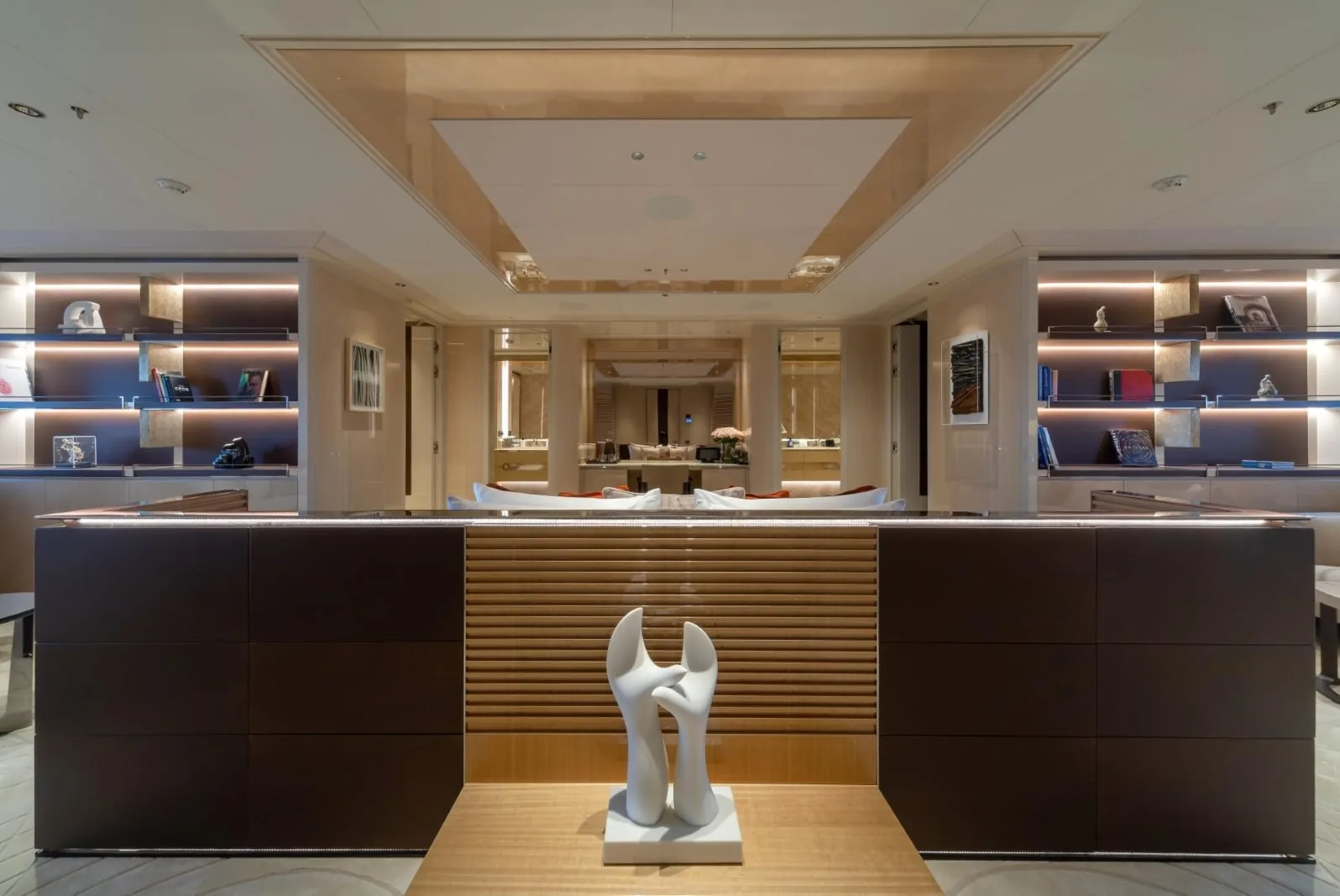 PROJECT X - photo 42 yacht charter Cannes