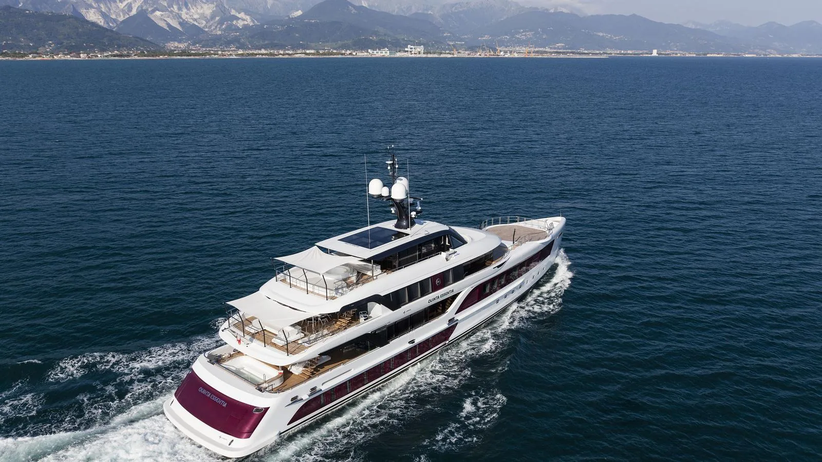 QUINTA ESSENTIA - photo 2 yacht charter Cannes
