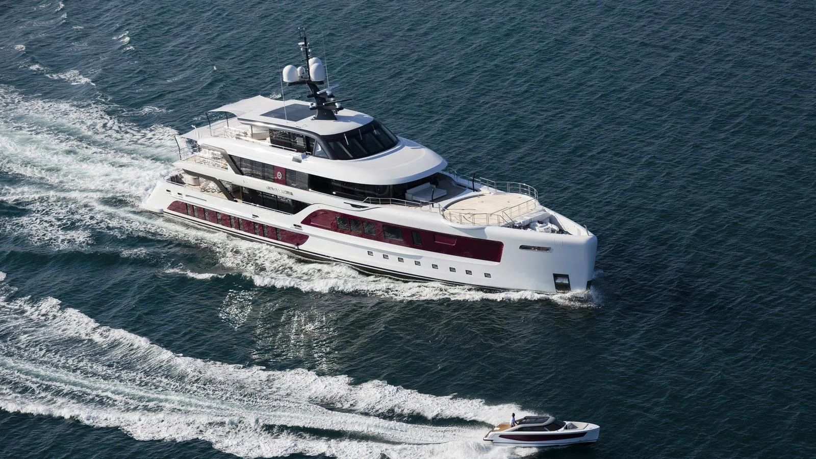 QUINTA ESSENTIA - photo 5 yacht charter Cannes