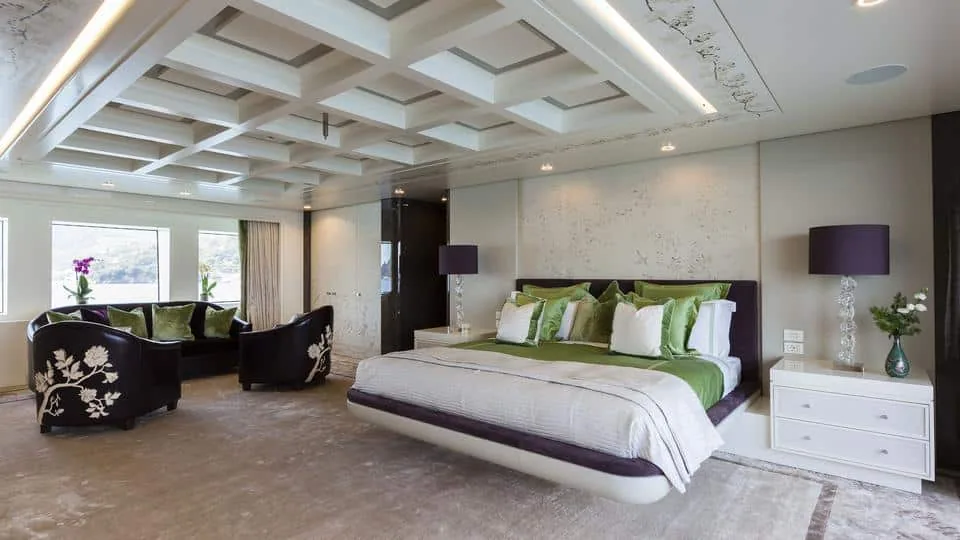 QUINTA ESSENTIA - photo 20 yacht charter Cannes