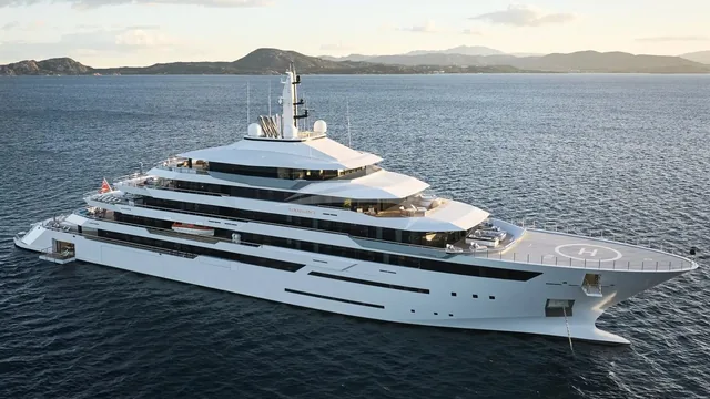 Renaissance - yacht charter Cannes
