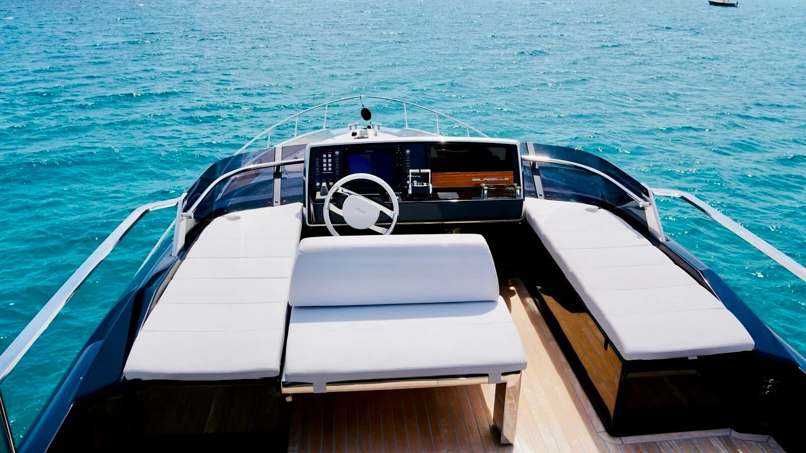 Riva 66 Ribelle - photo 5 yacht charter Cannes