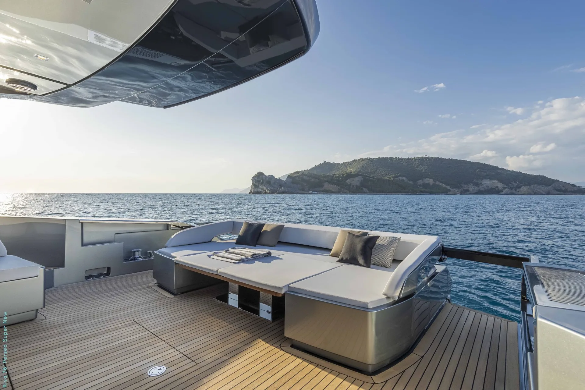 Riva 76 - photo 8 yacht charter Cannes