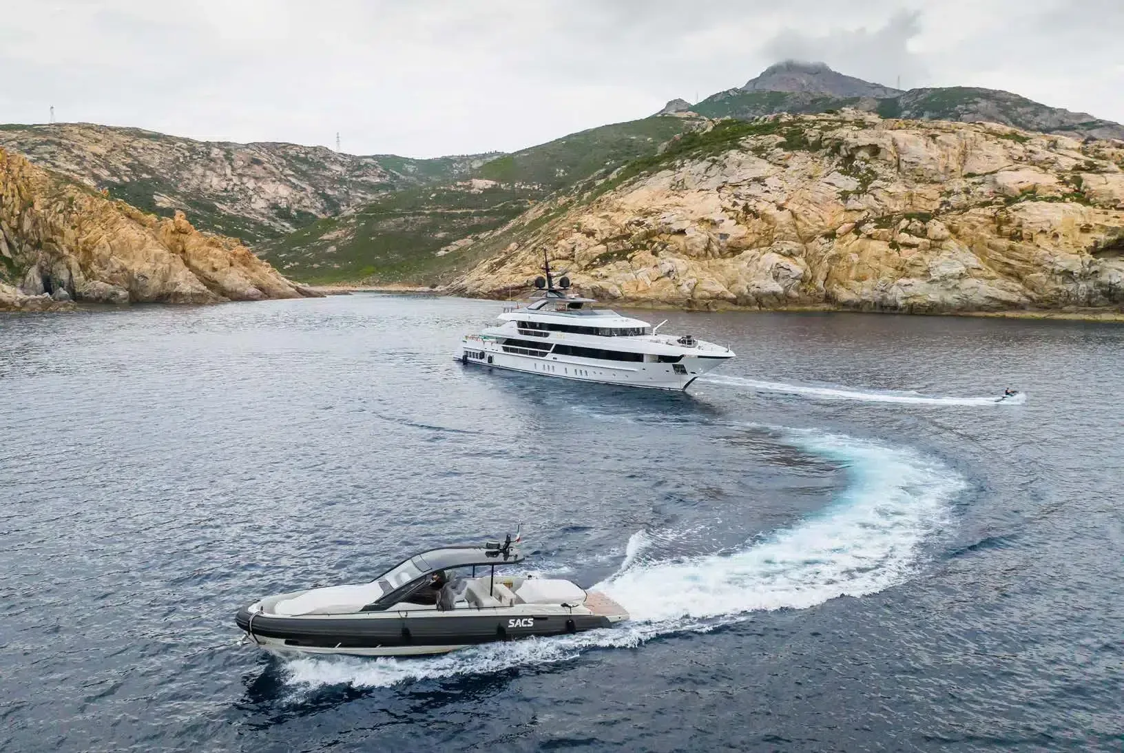 RMF - photo 3 yacht charter Cannes