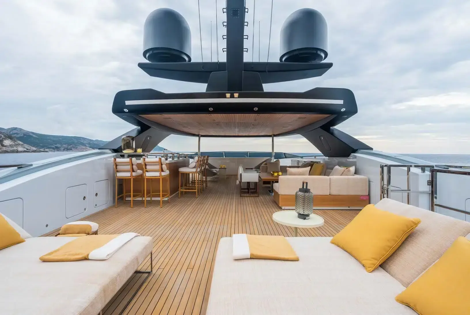 RMF - photo 8 yacht charter Cannes