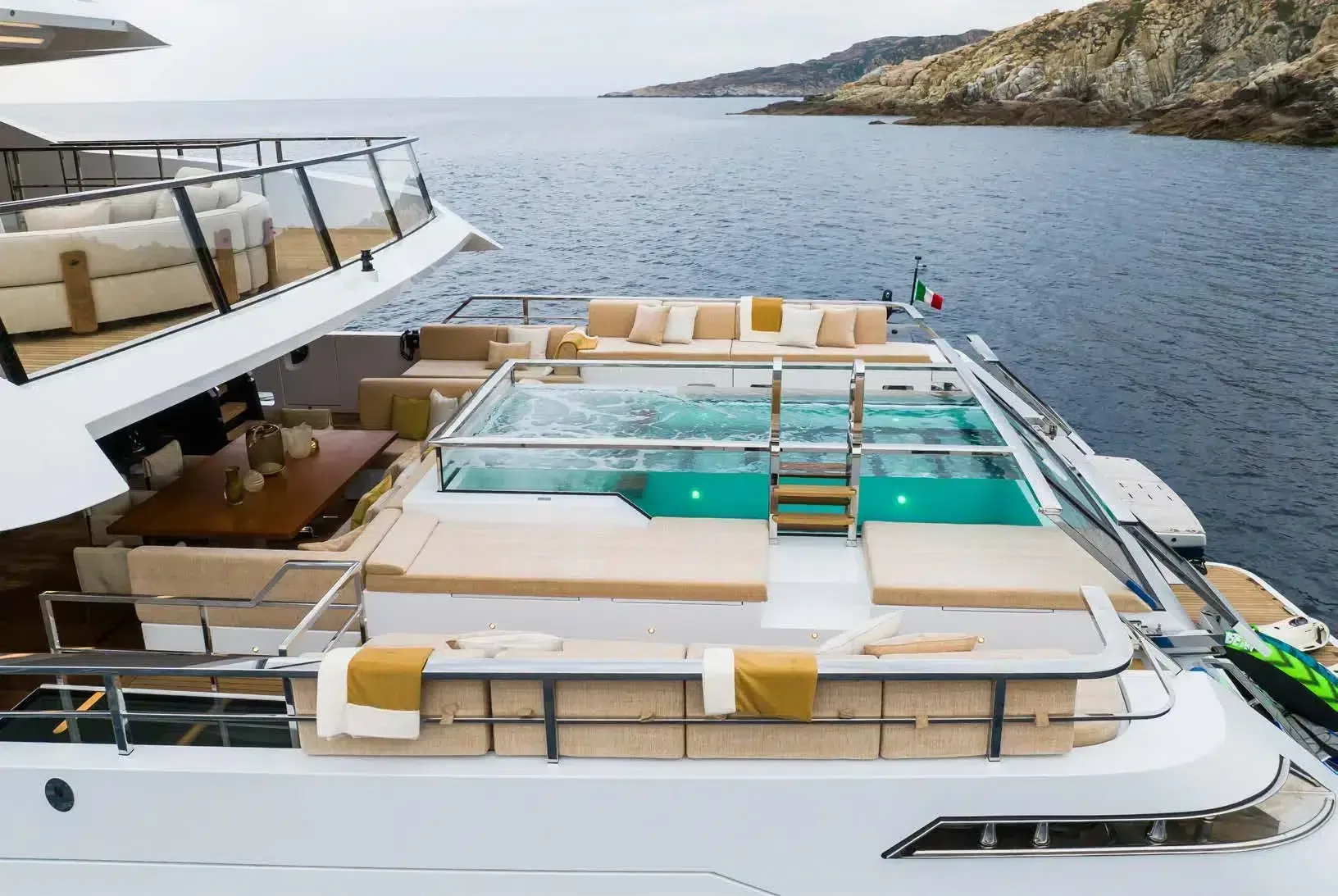 RMF - photo 16 yacht charter Cannes
