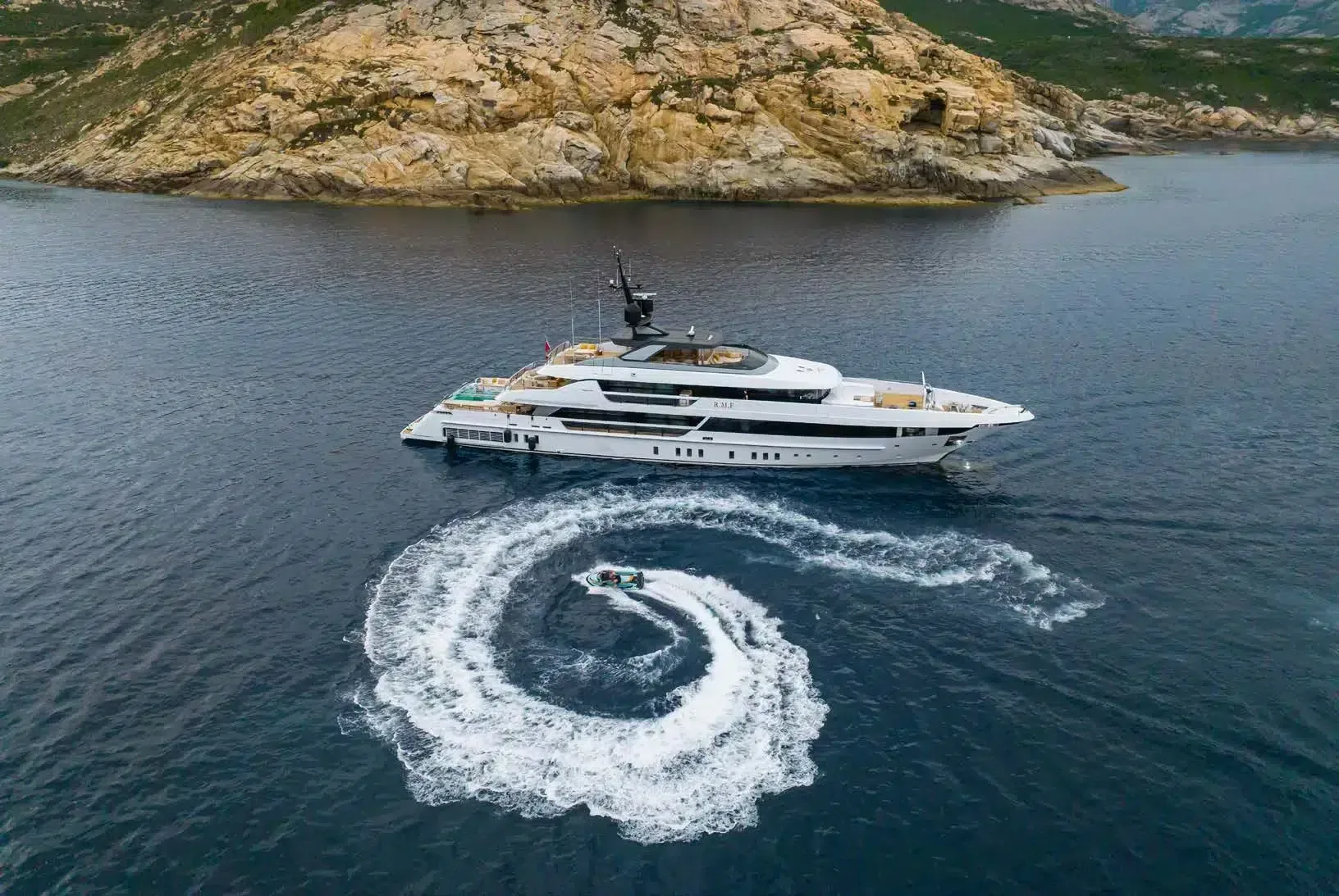 RMF - photo 30 yacht charter Cannes