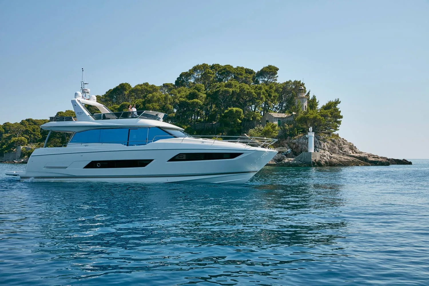 ROMY ONE - photo 4 yacht charter Cannes