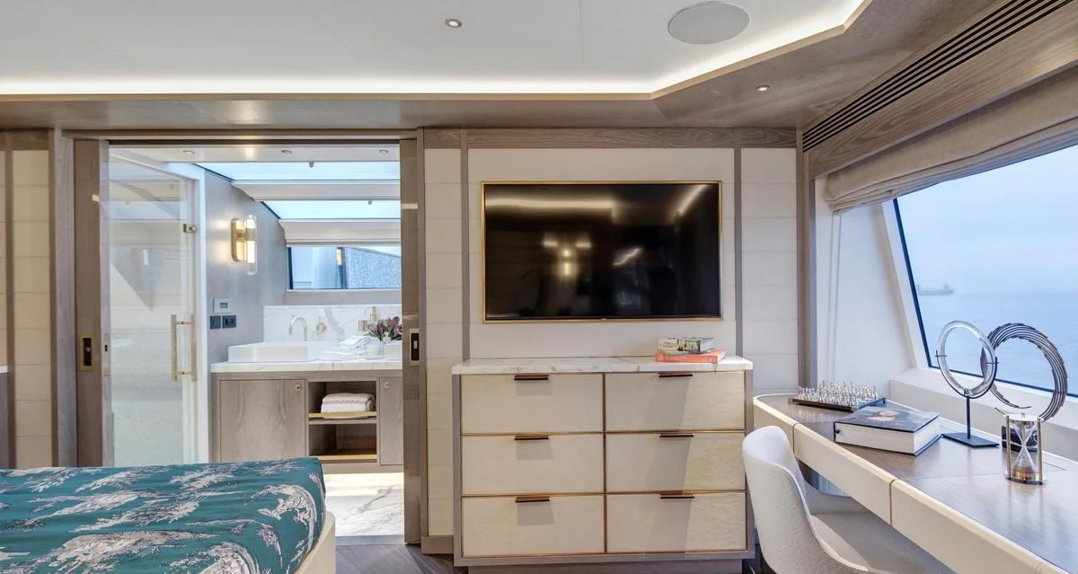Saint - photo 10 yacht charter Miami