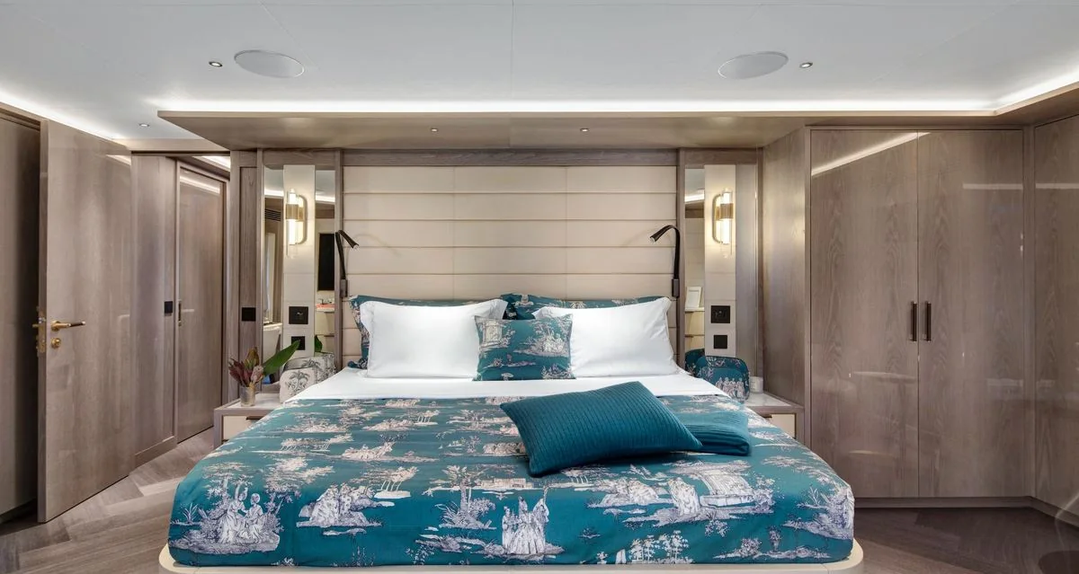 Saint - photo 13 yacht charter Miami