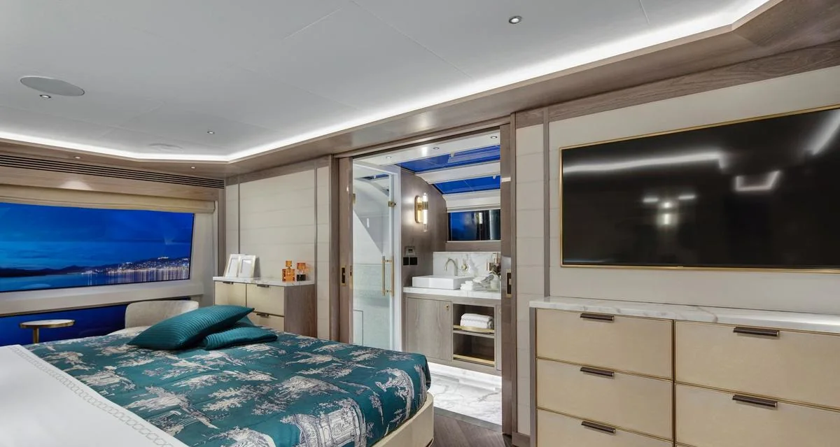 Saint - photo 15 yacht charter Miami