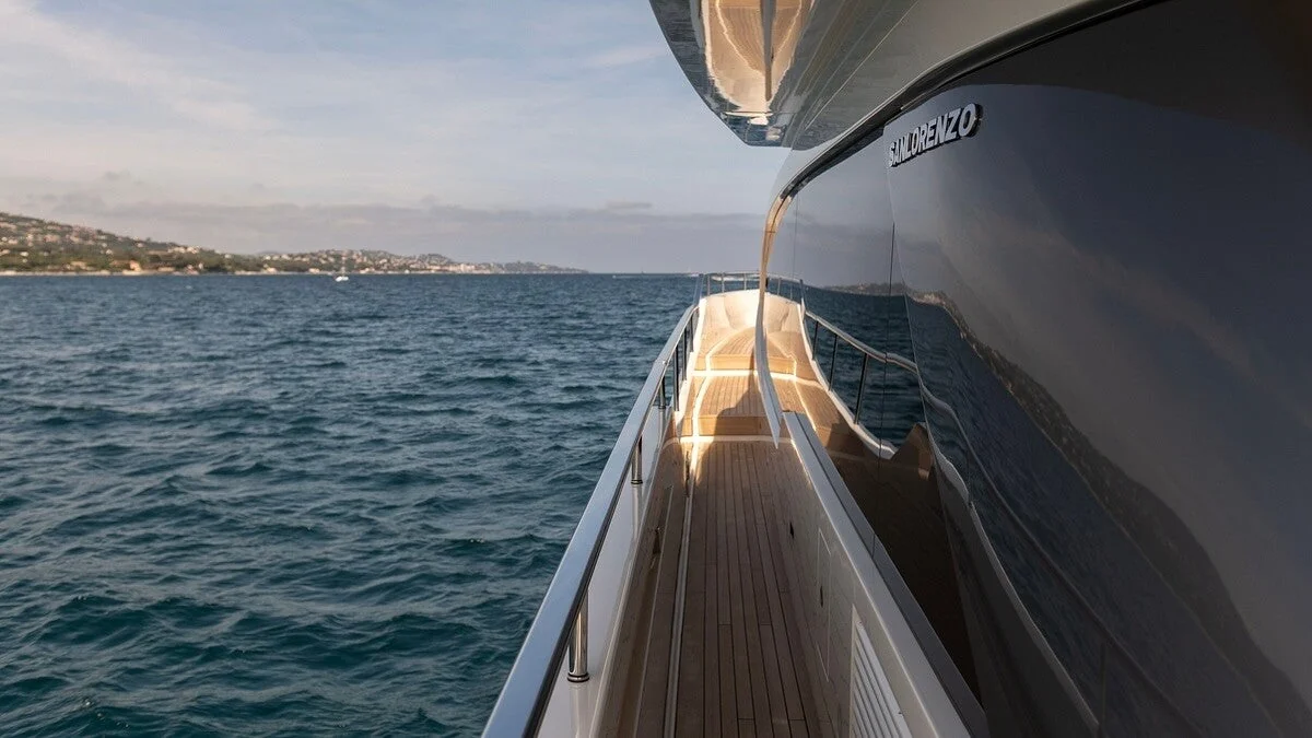 Sanlorenzo SL78 - photo 5 yacht charter Cannes
