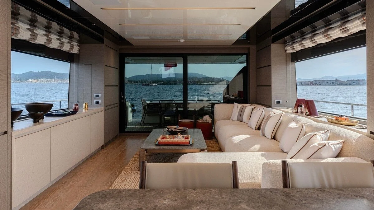 Sanlorenzo SL78 - photo 8 yacht charter Cannes