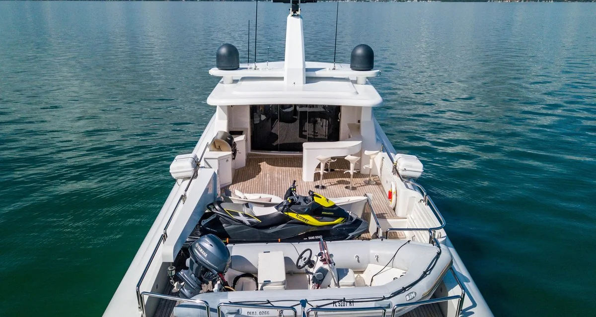 Sans Souci V - photo 3 yacht charter Miami