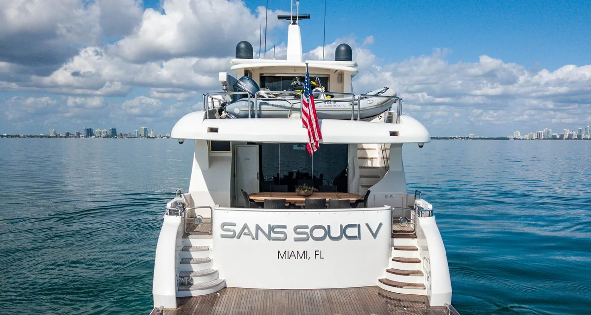 Sans Souci V - photo 4 yacht charter Miami