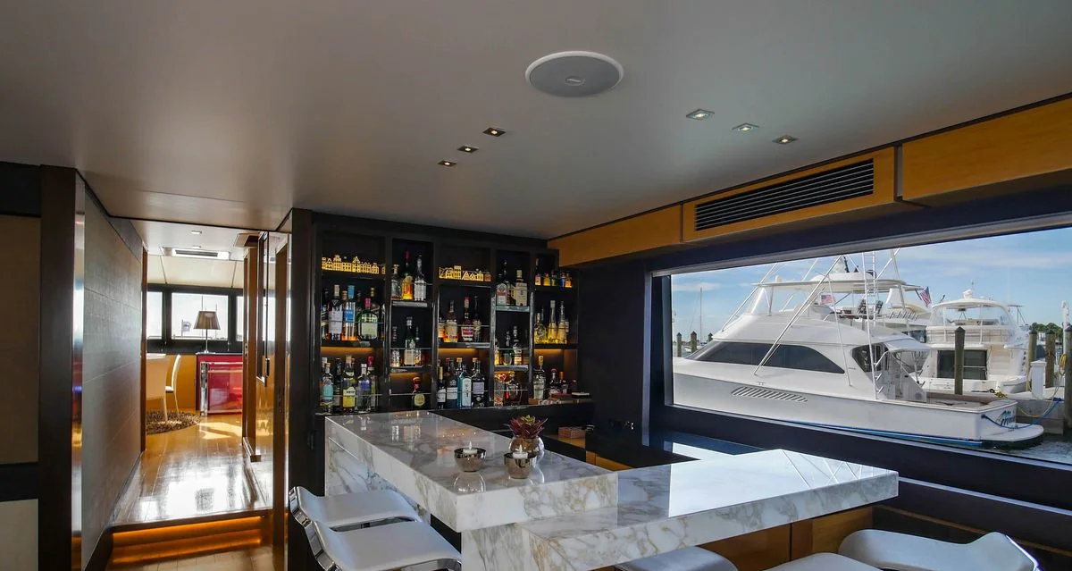 Sans Souci V - photo 7 yacht charter Miami