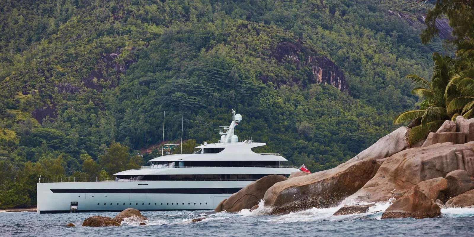 SAVANNAH - photo 1 yacht charter Cannes