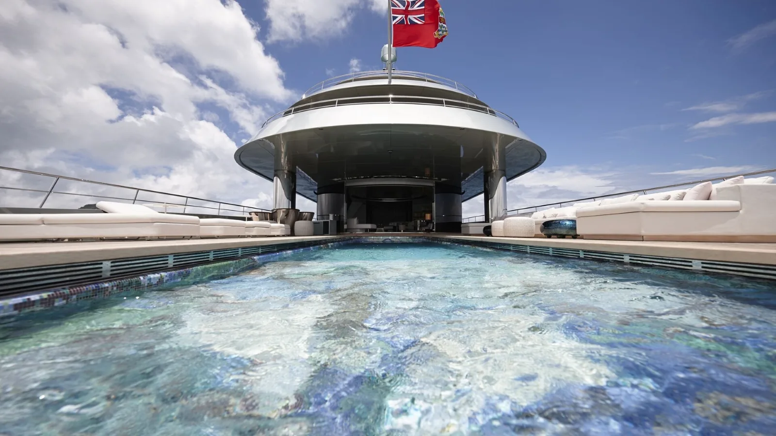 SAVANNAH - photo 9 yacht charter Cannes