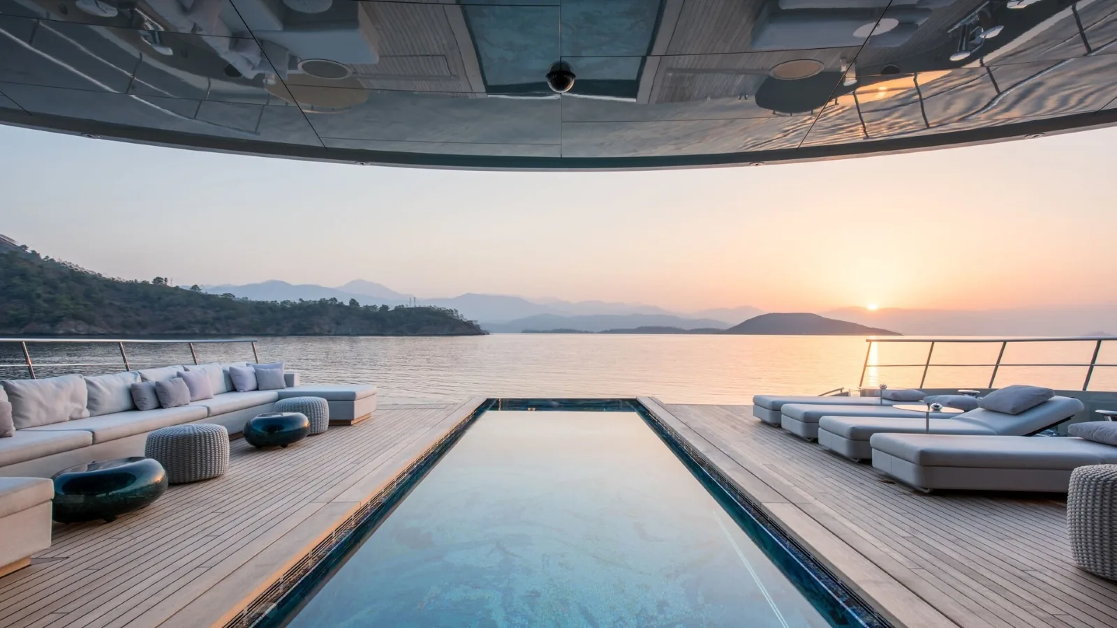 SAVANNAH - photo 10 yacht charter Cannes