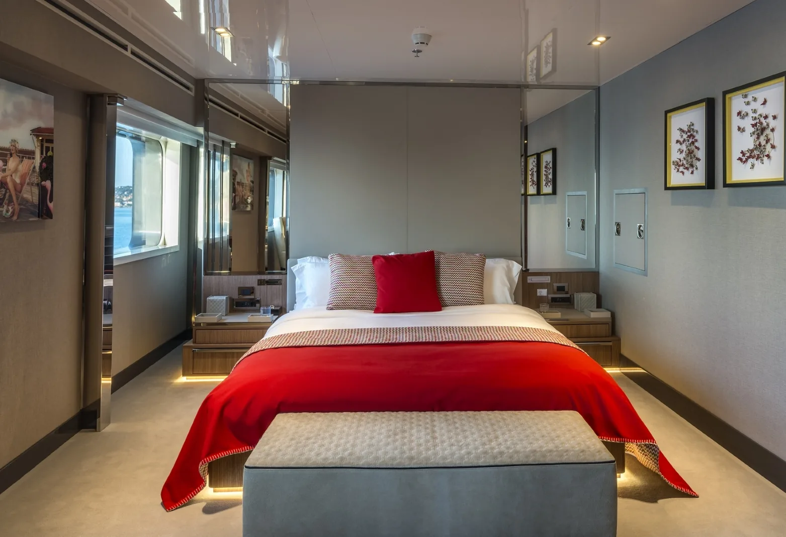 SERENITY - photo 23 yacht charter Cannes