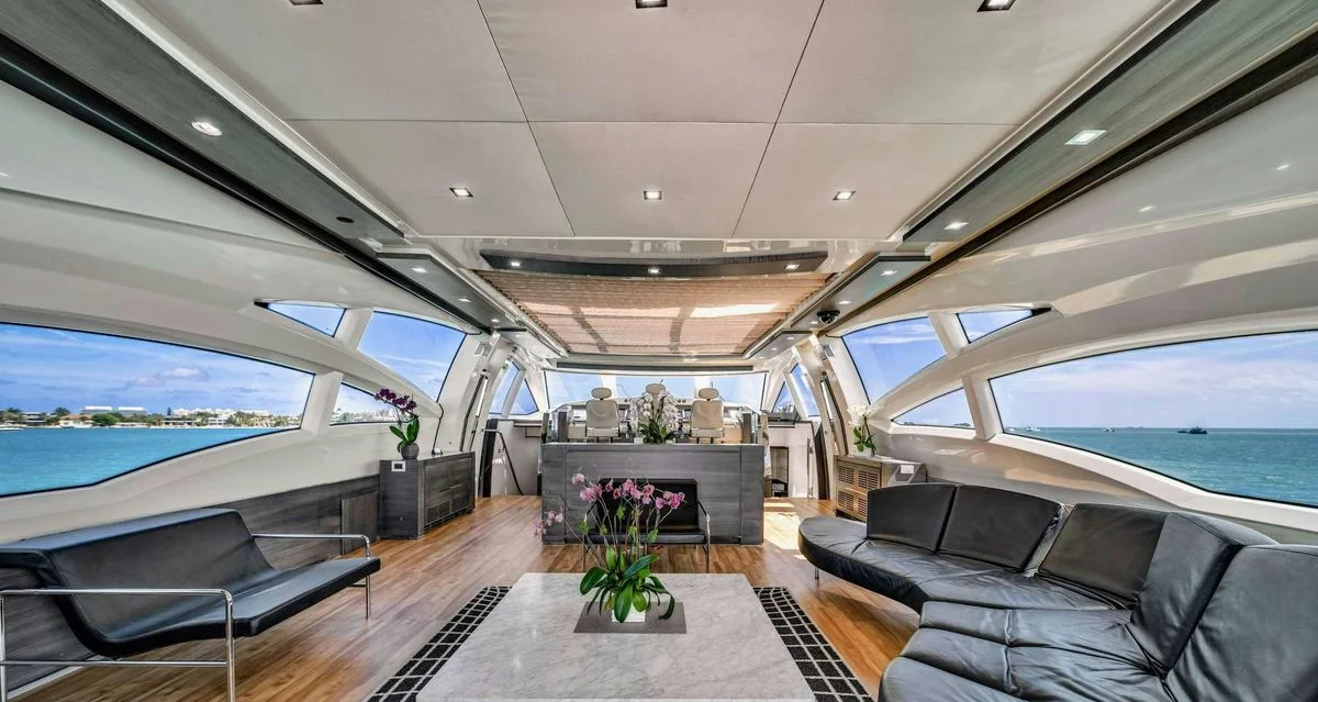 Sette - photo 5 yacht charter Miami