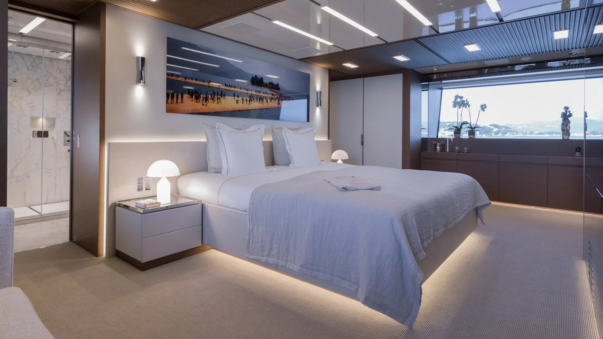 SEVEN SINS - photo 11 yacht charter Cannes