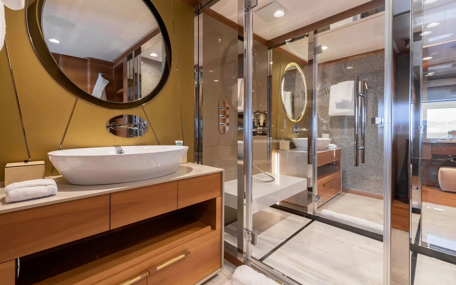 SILVER FOX - photo 25 yacht charter Cannes
