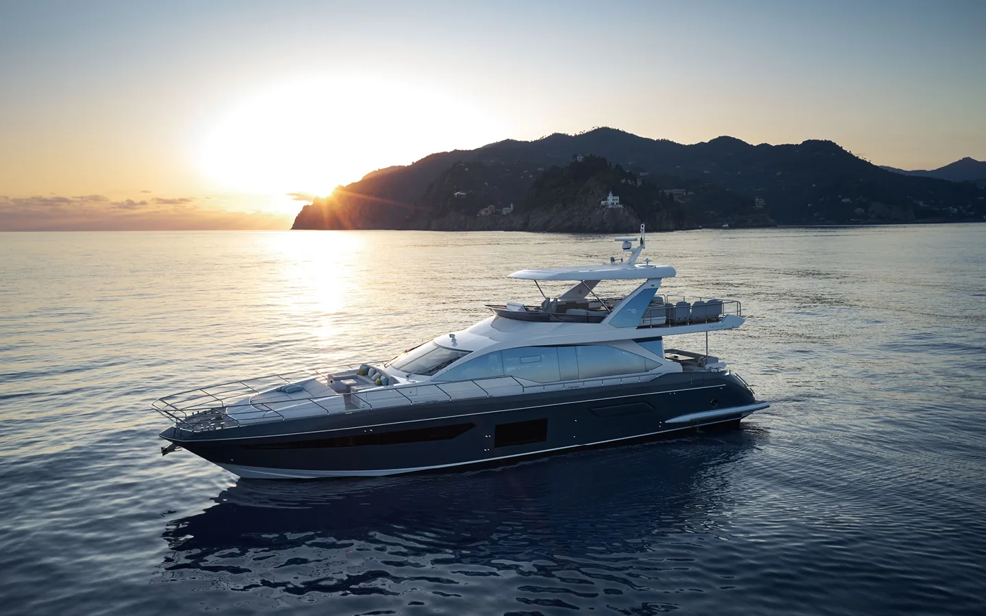 SOLSTICE - photo 5 yacht charter Cannes