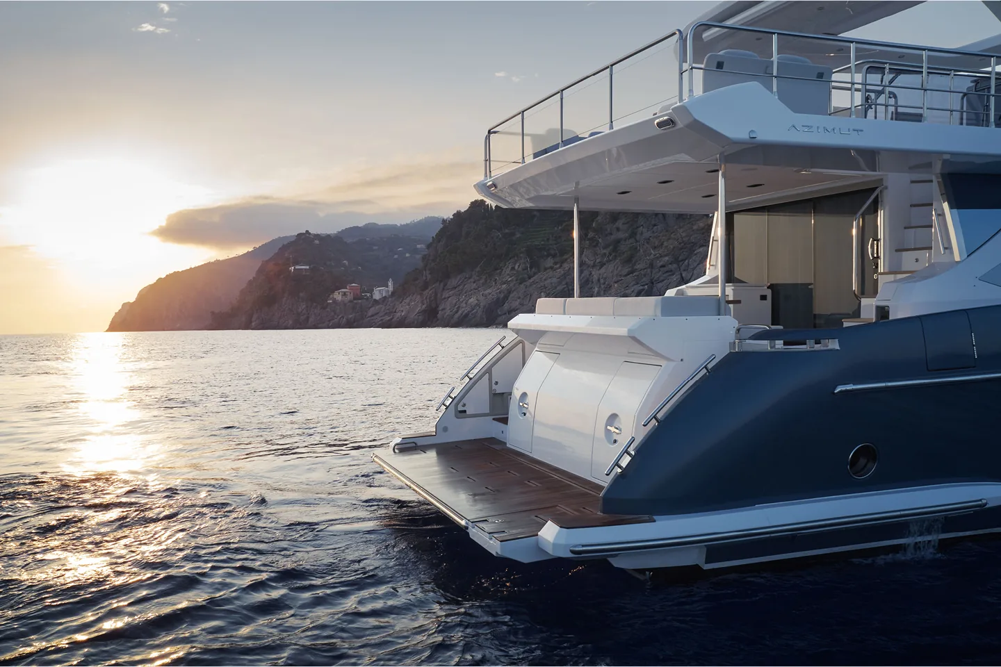 SOLSTICE - photo 8 yacht charter Cannes