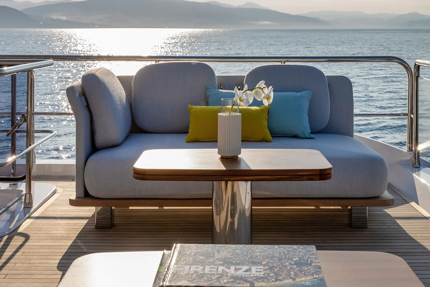 SOLSTICE - photo 14 yacht charter Cannes