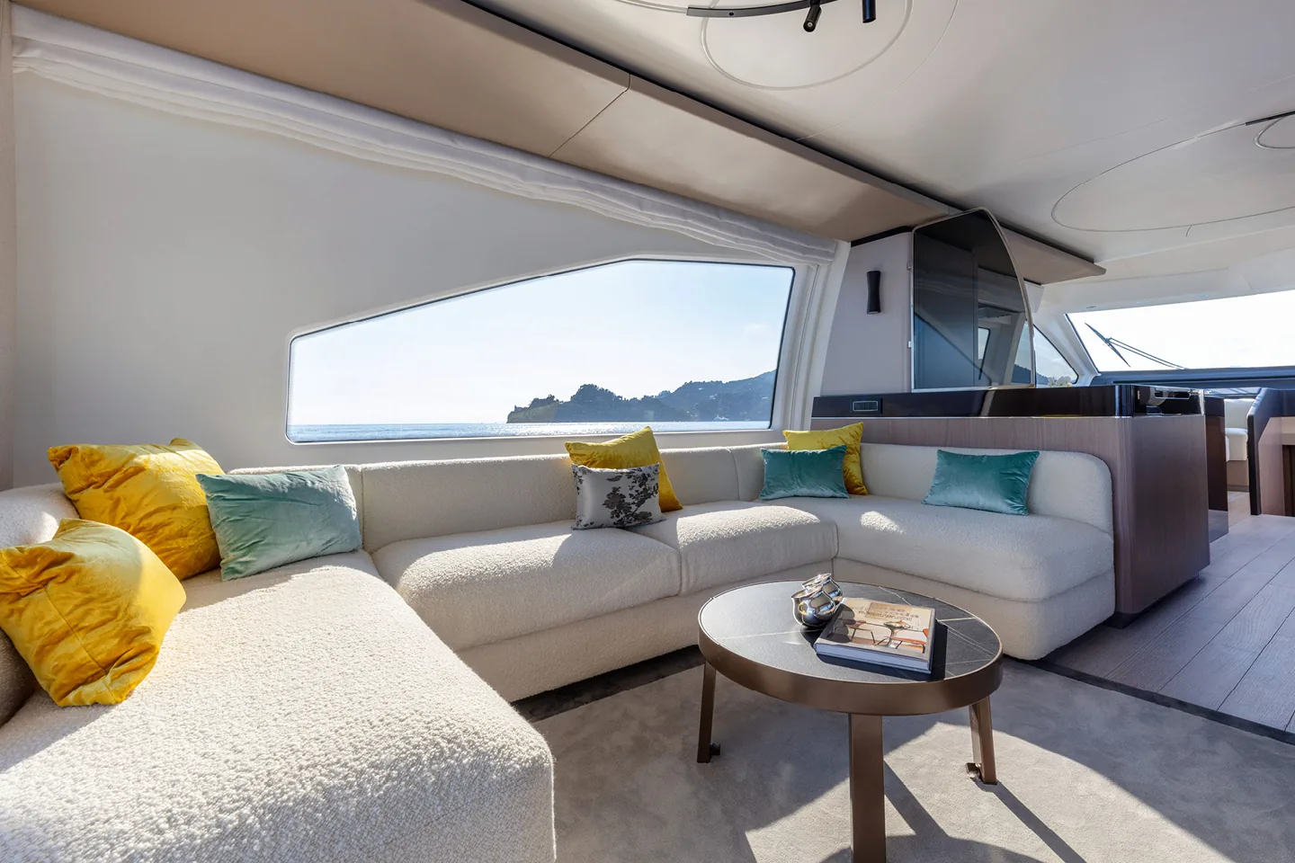 SOLSTICE - photo 21 yacht charter Cannes