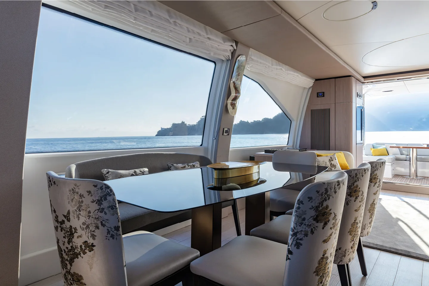 SOLSTICE - photo 22 yacht charter Cannes