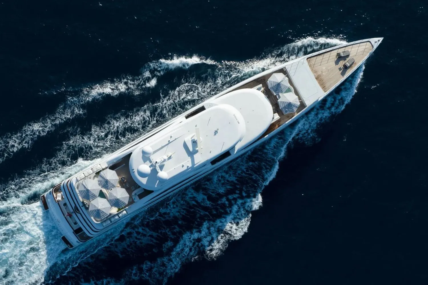 SOUNDWAVE - photo 17 yacht charter Cannes