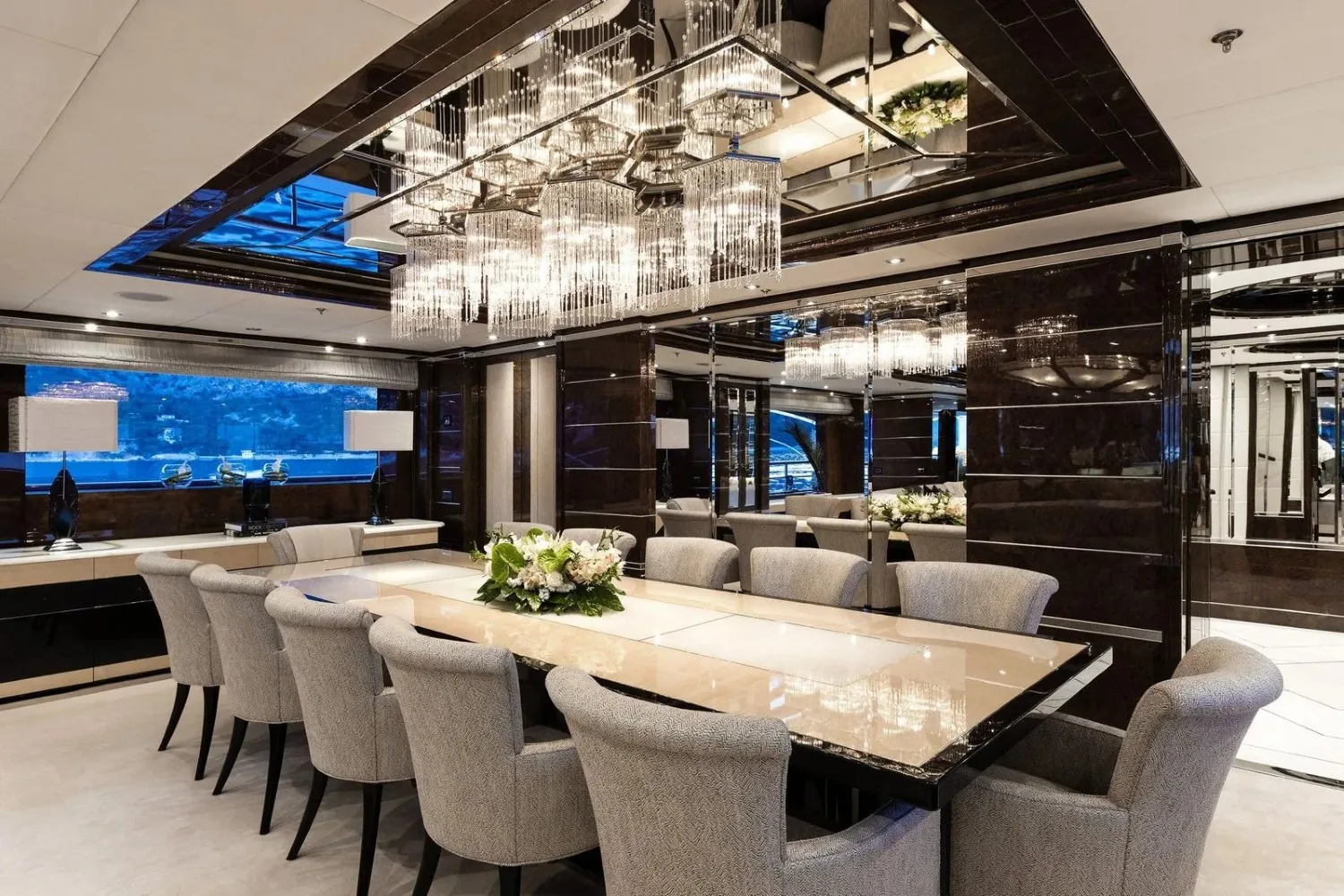 SOUNDWAVE - photo 39 yacht charter Cannes