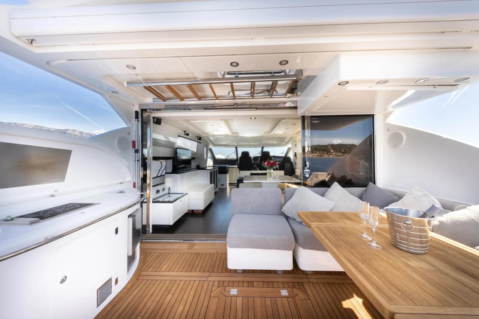 STAR OF SEVEN SEAS - photo 6 yacht charter Cannes