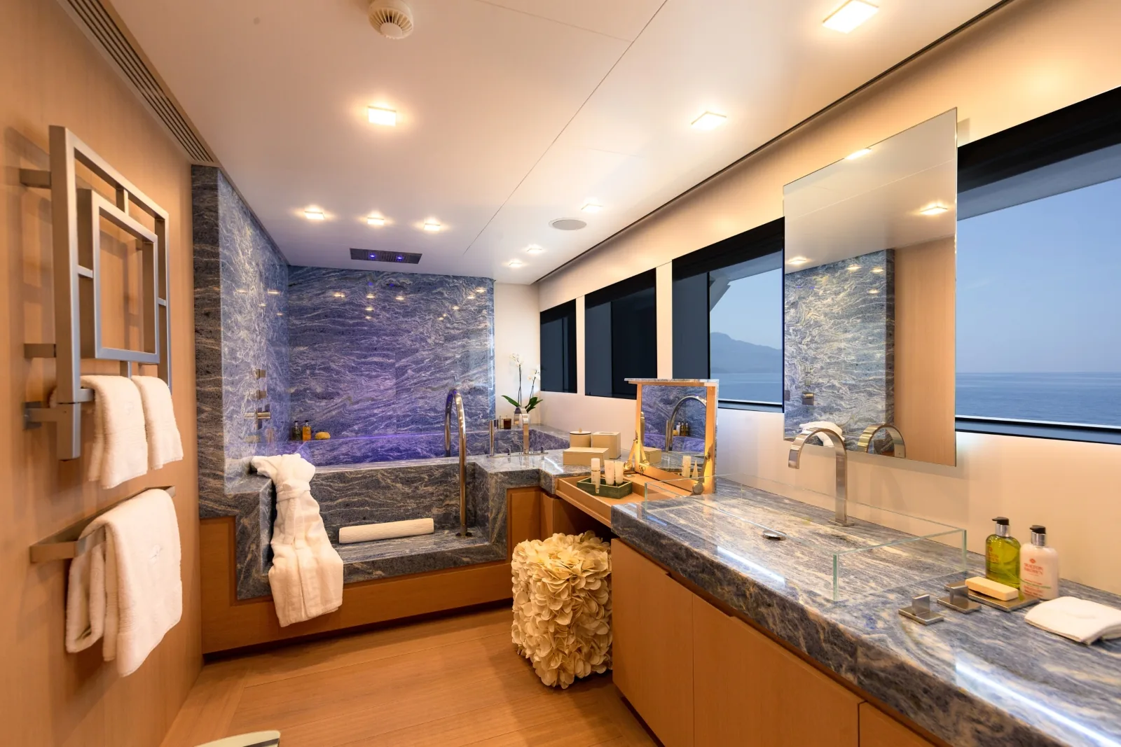 STELLA MARIS - photo 17 yacht charter Cannes