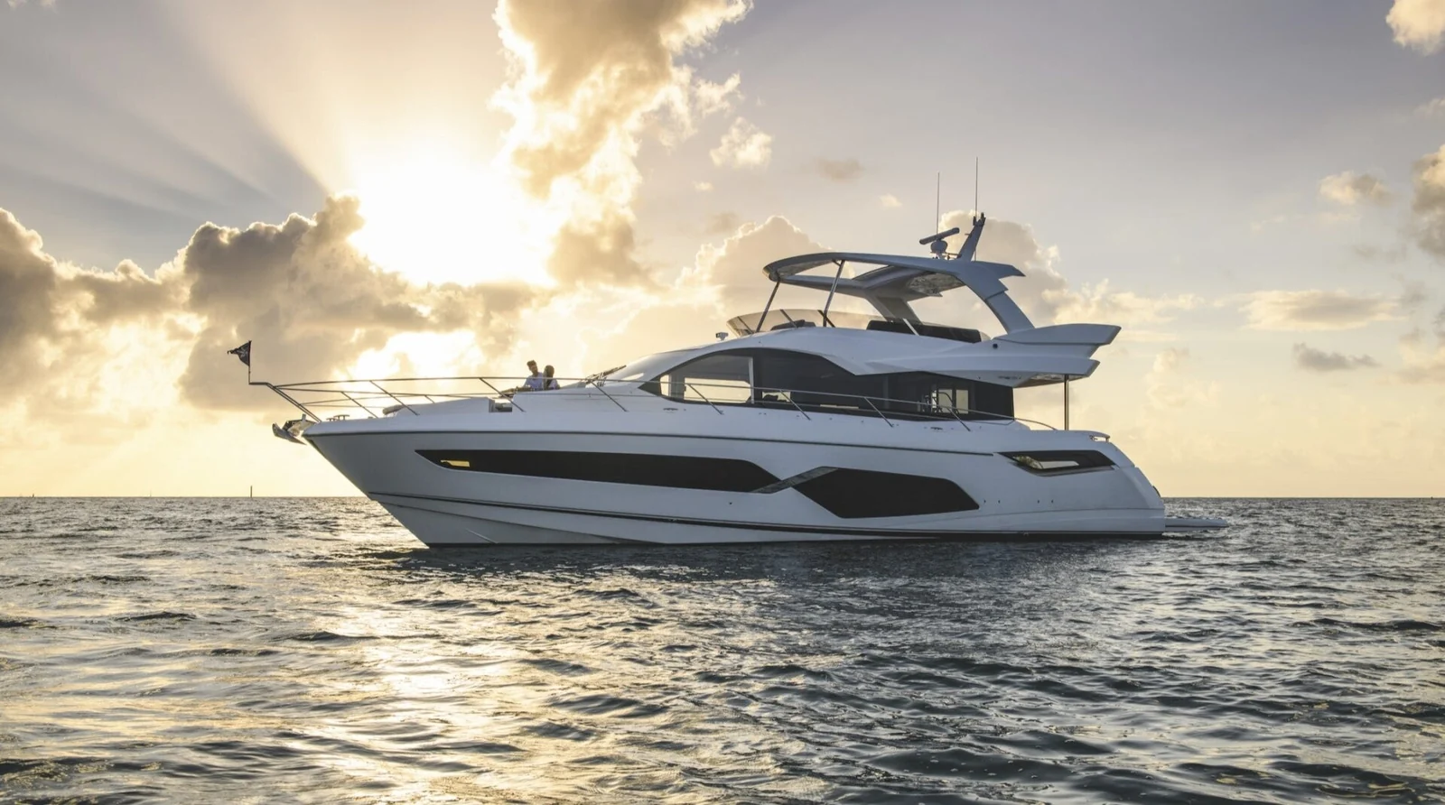 Sunseeker Predator 68 - photo 4 yacht charter Cannes