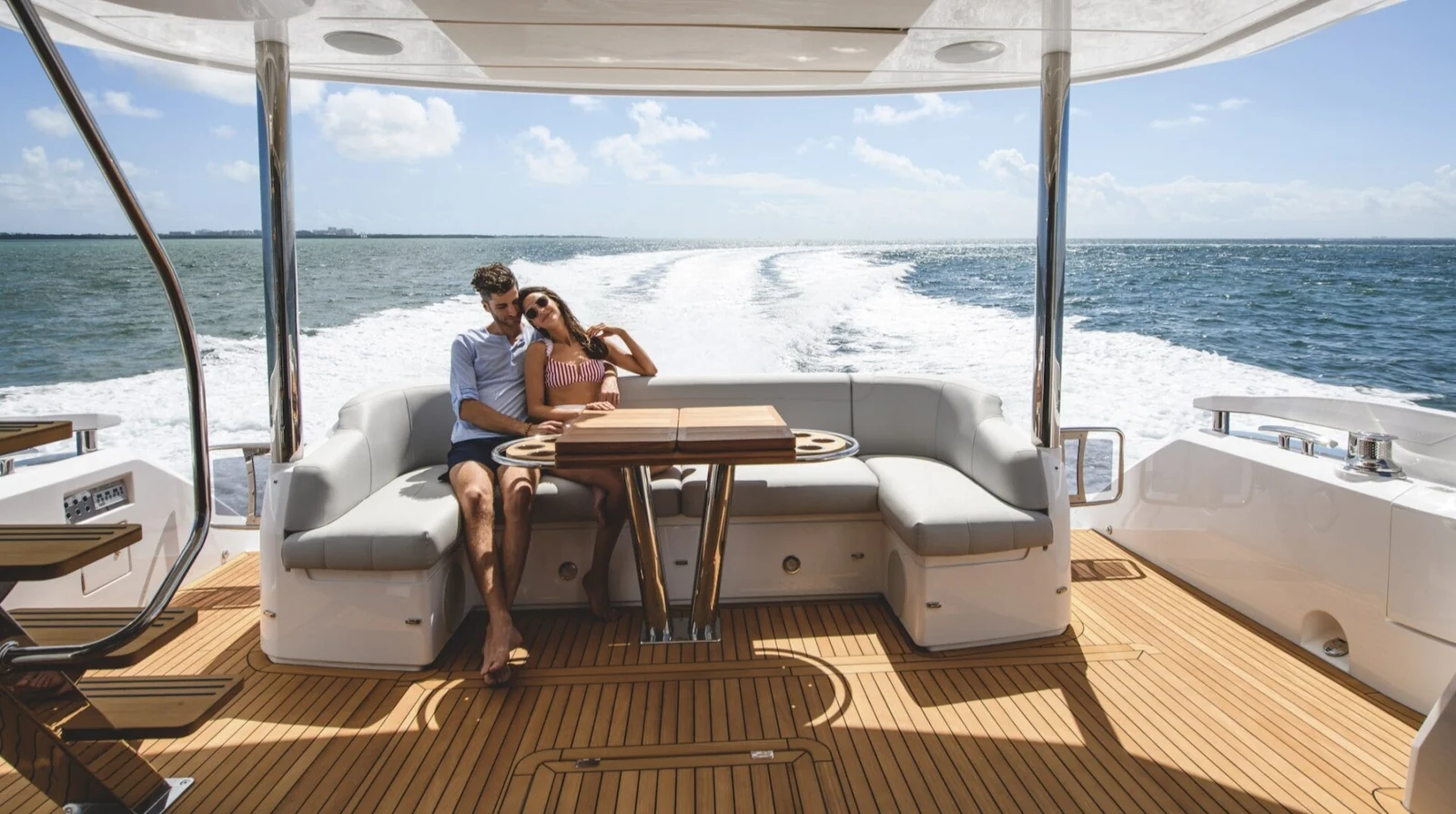Sunseeker Predator 68 - photo 7 yacht charter Cannes