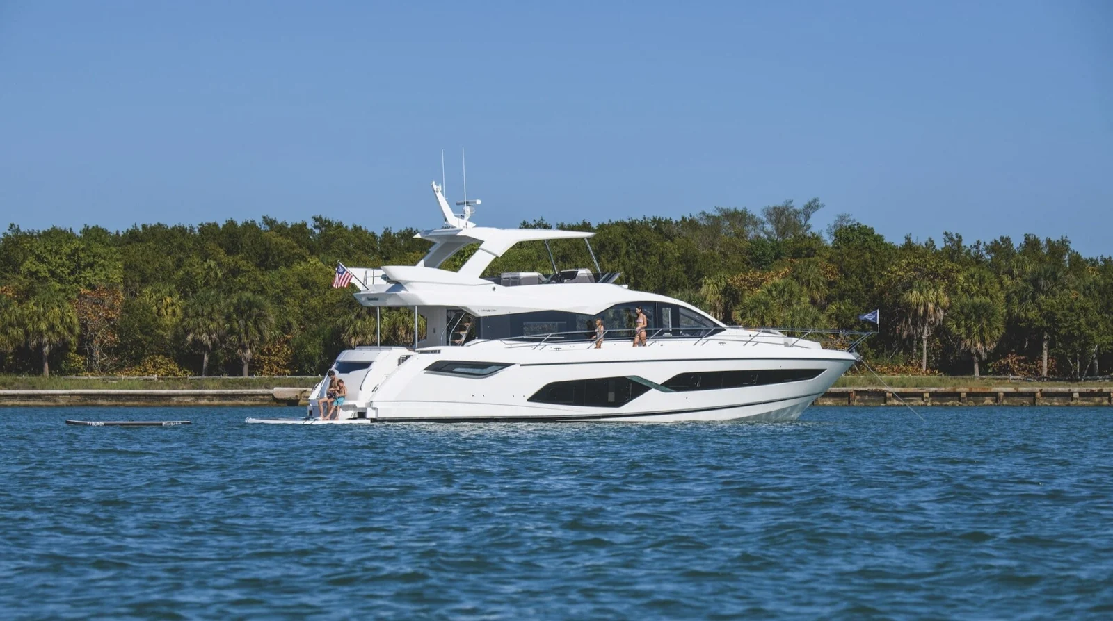 Sunseeker Predator 68 - photo 10 yacht charter Cannes