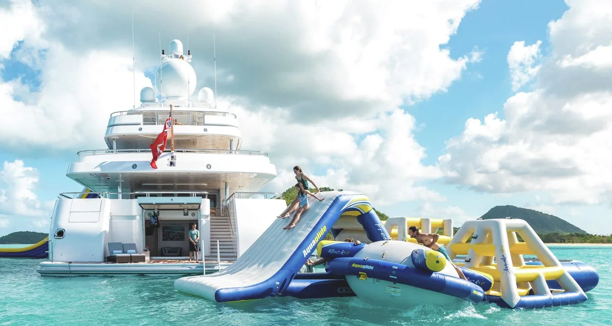 Titania - photo 4 yacht charter Miami