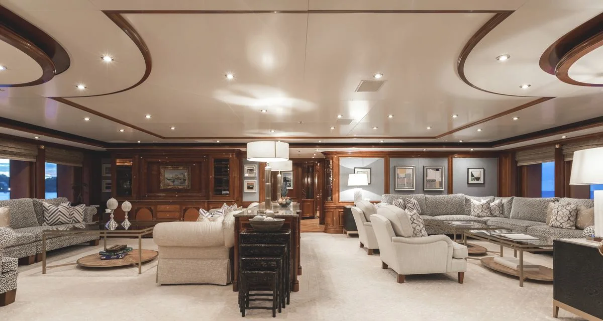 Titania - photo 5 yacht charter Miami