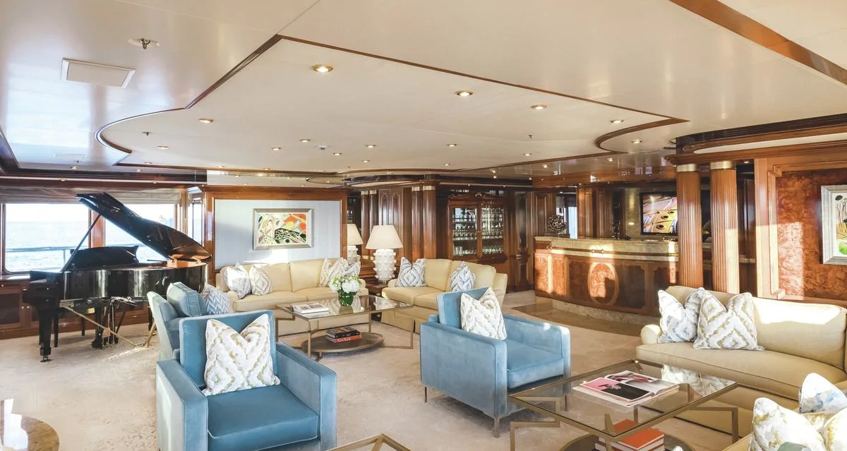 Titania - photo 6 yacht charter Miami