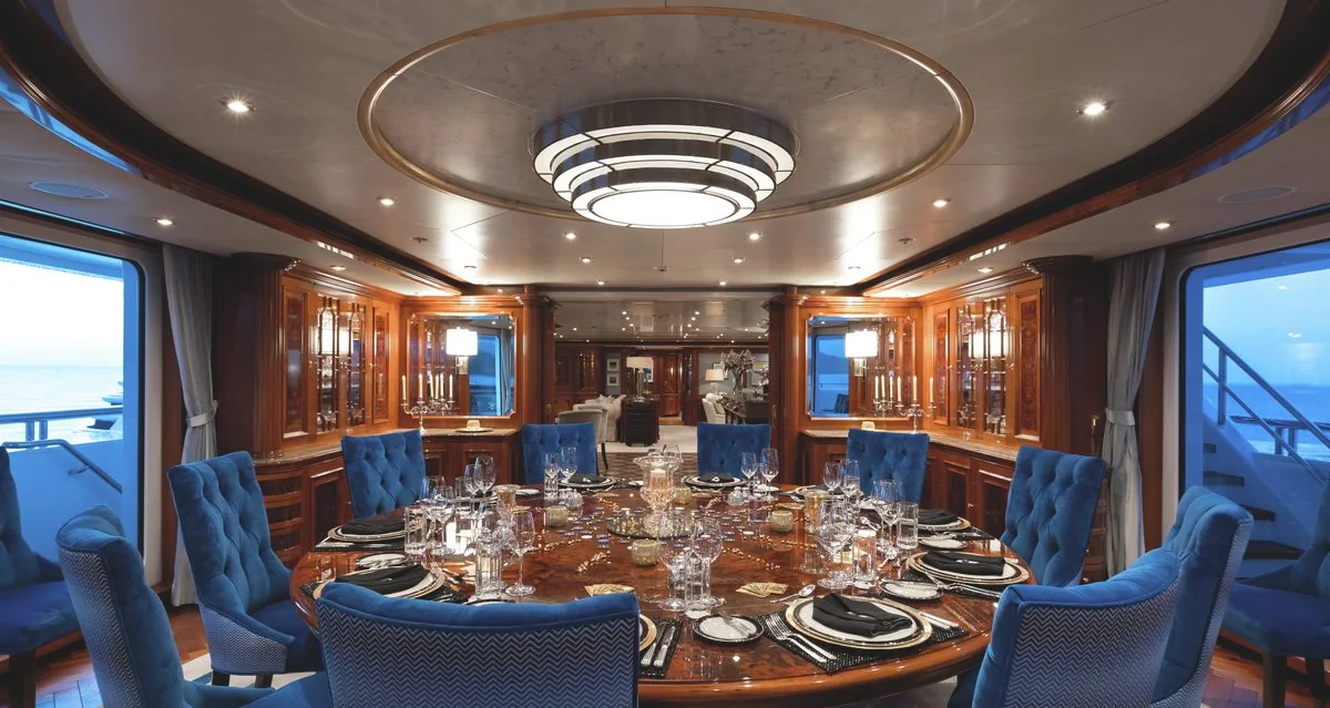 Titania - photo 13 yacht charter Miami