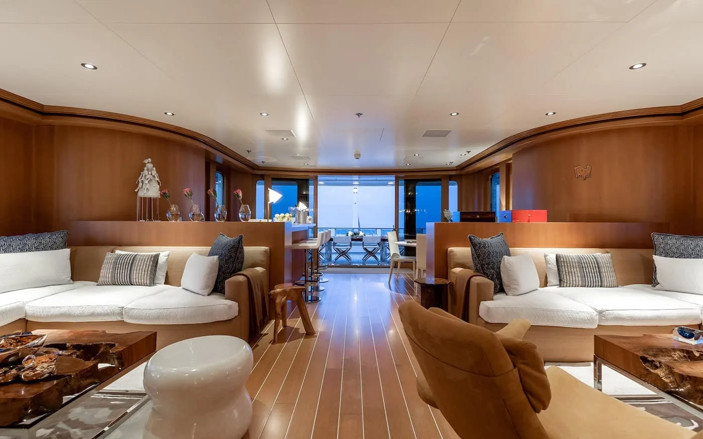 TREEHOUSE - photo 17 yacht charter Cannes