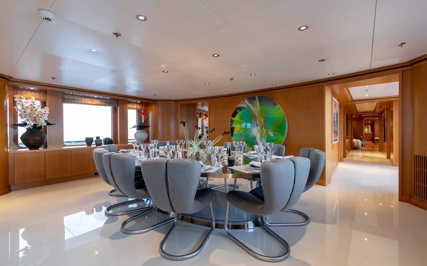 TREEHOUSE - photo 19 yacht charter Cannes