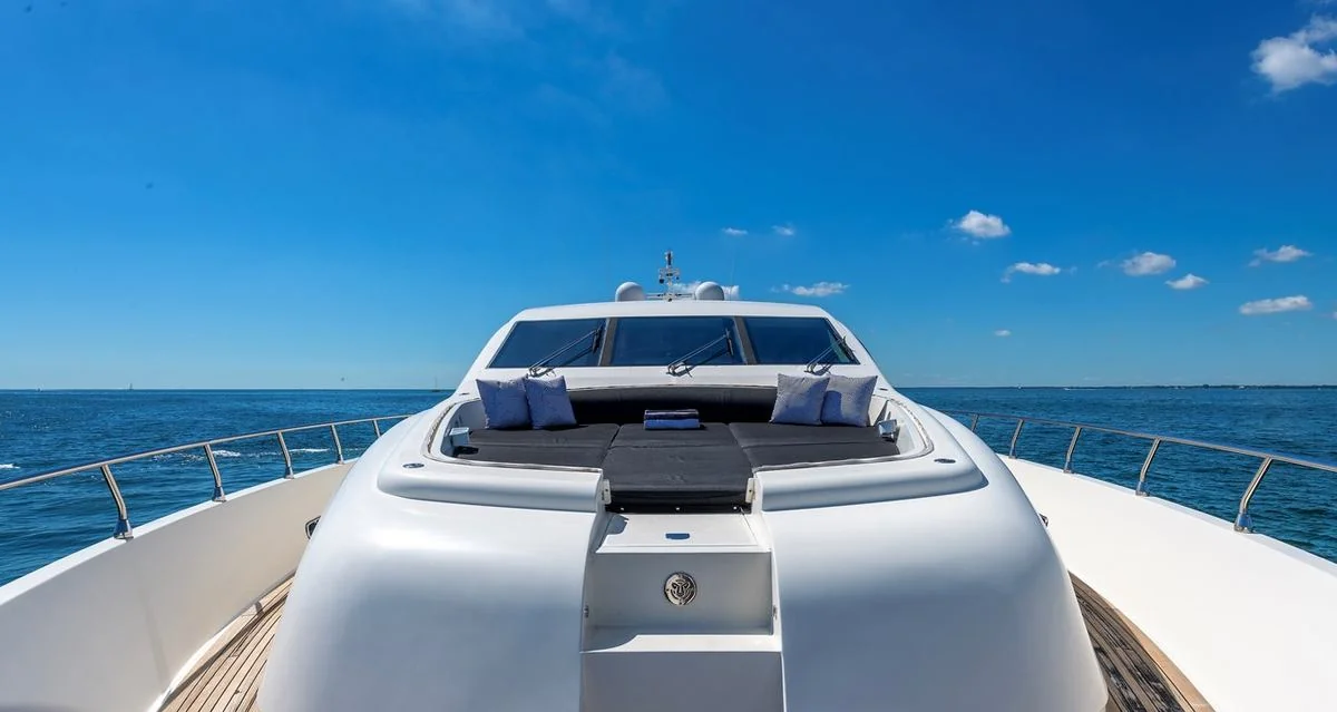 Venture - photo 1 yacht charter Miami