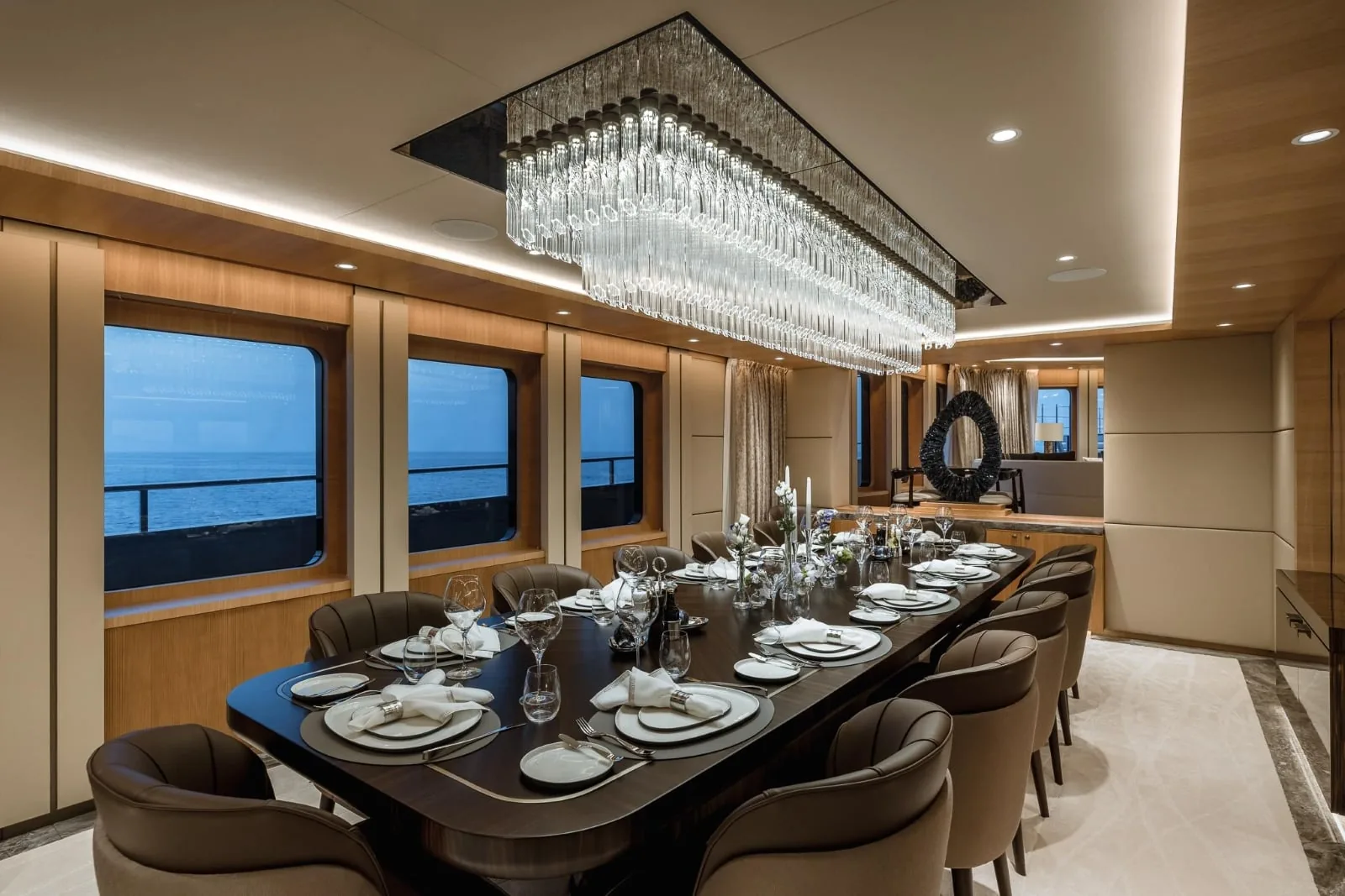 VICTORIOUS - photo 12 yacht charter Cannes