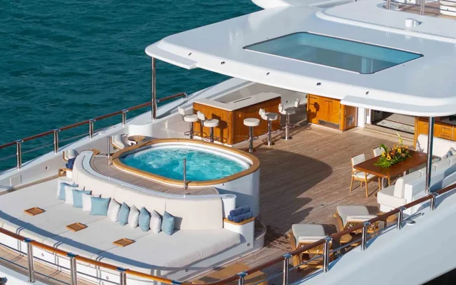 Wheels - yacht charter Miami