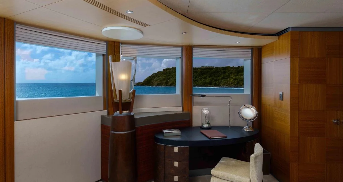 Wheels - photo 13 yacht charter Miami