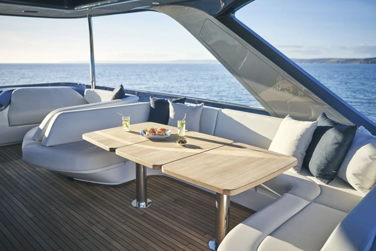 WILJIM V - photo 6 yacht charter Cannes